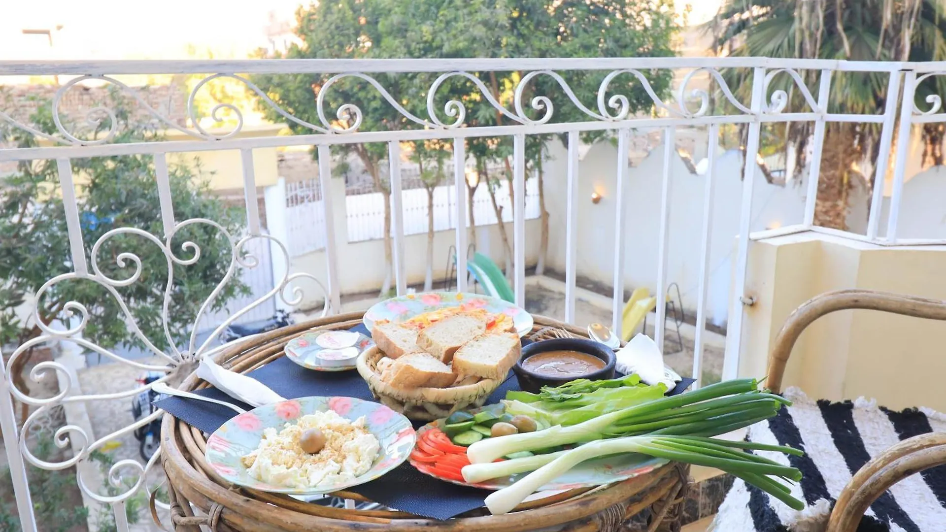 بيت ضيافة فندق Moka Gust House الأقصر
